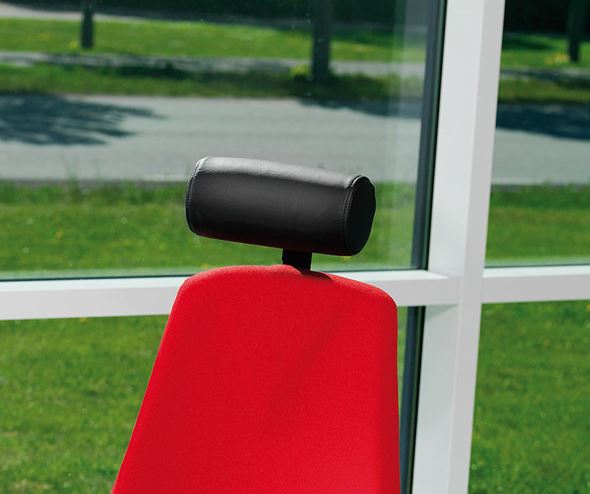 Nakkestøtte i skinn til kontorstol Hild, svart skinn