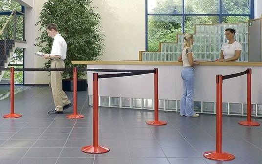 Avsperringsstolper & Avsperringsbånd